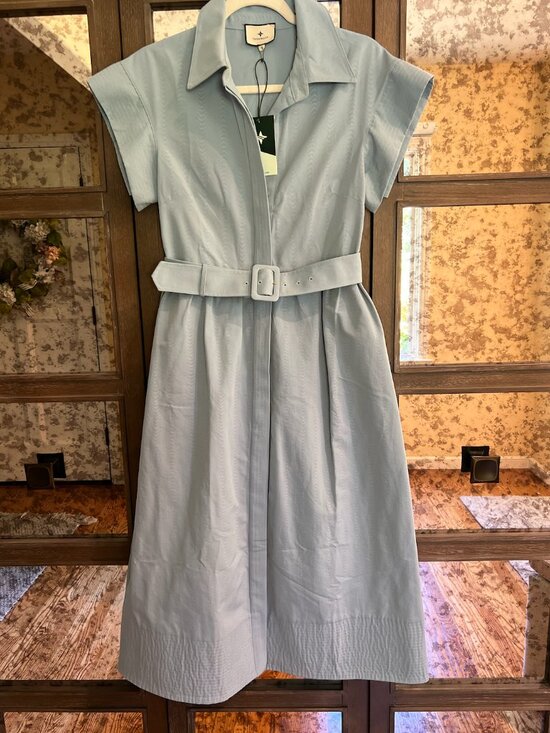 Tuckernuck Dresses & Skirts - NWT Tuckernuck Slate Blue Chloe Dress | Size S | Belted Midi